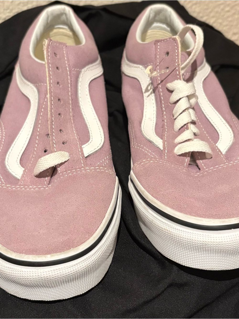 VANS Muave Lavender Suede Old Skool Low-Top Sneakers with White Stripe